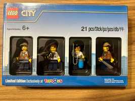 LEGO 500.4940 City - Zestaw limitowanych minifigurek Bricktober