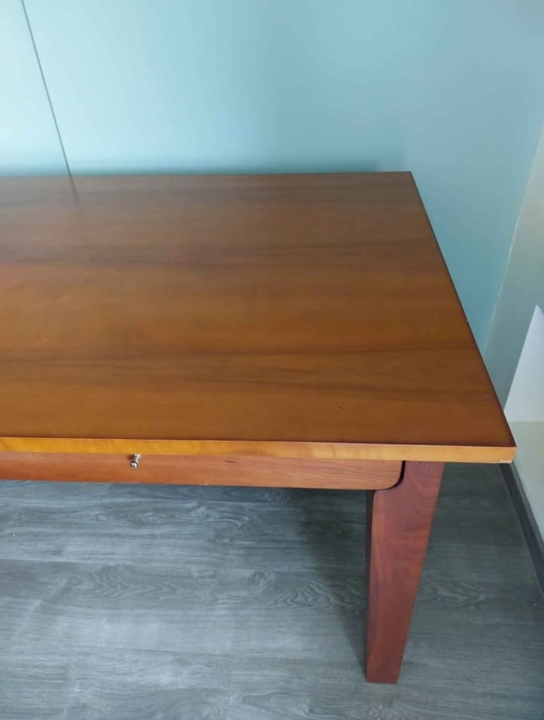 mesa linhas direitas