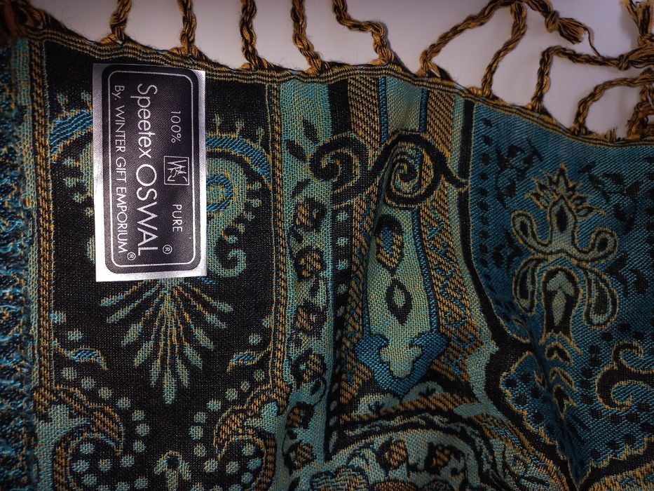 Чудовий палантин,шарф! Розмір 200×70.