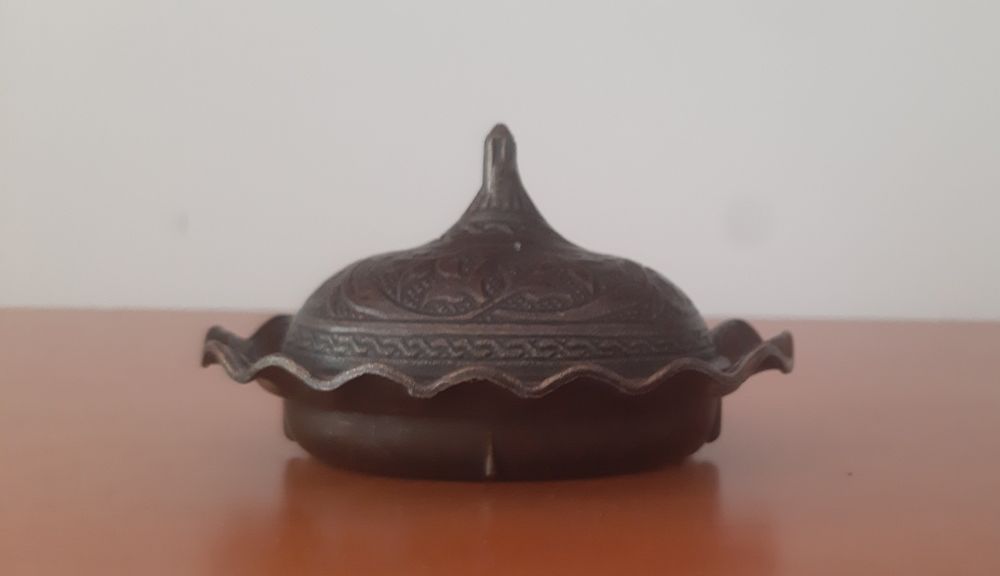 Conjunto chávenas  e pires de café turco