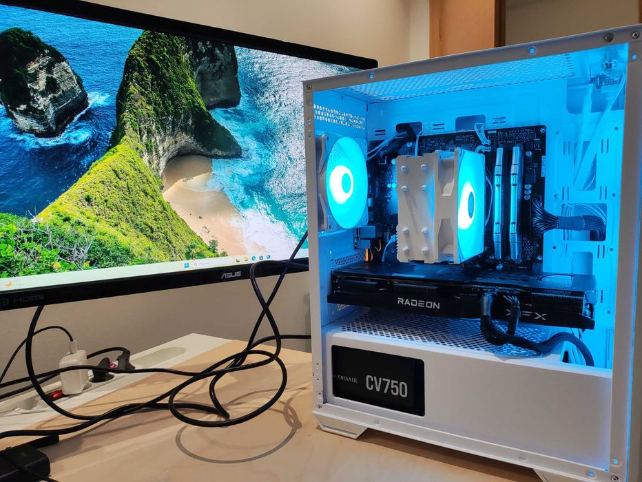 PC Gaming | RX 6700XT I | Ryzen 7 3800x | 16GB | 1TB SSD | RGB