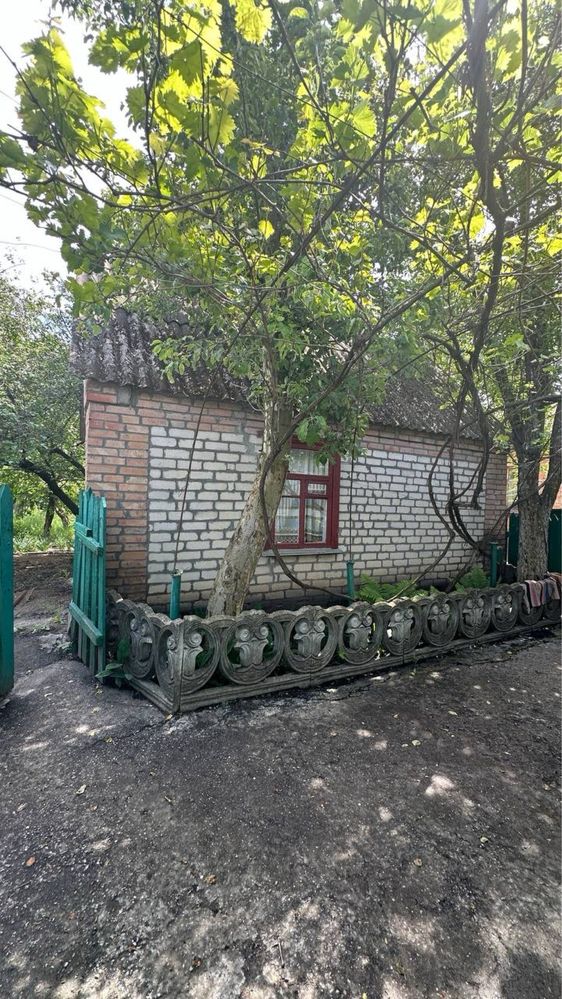 Продам 1/2 будинку з АГО, 3 кімнати, Олексіївка