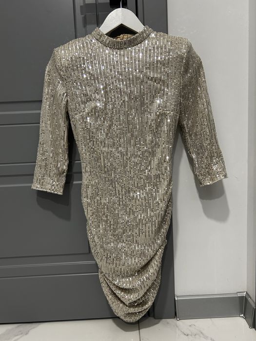 Платье мини. Нарядное и яркое