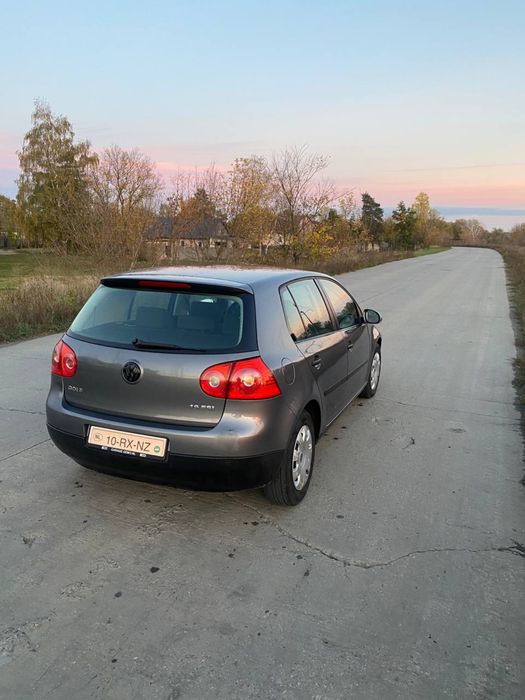 Volkswagen golf 5 1.6 6ступка