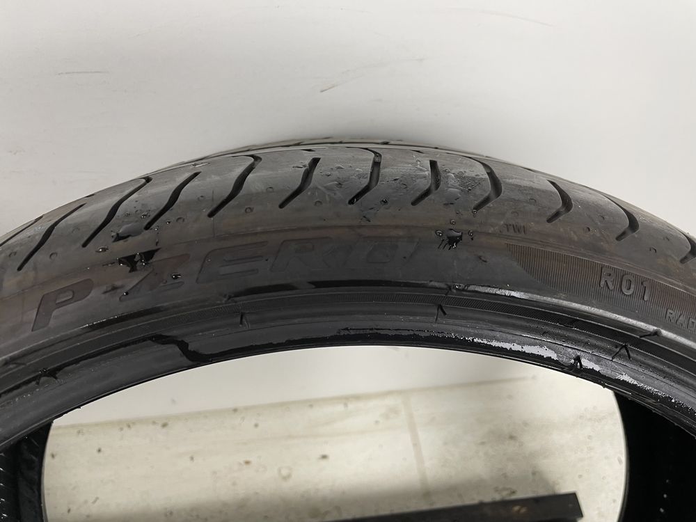 255/30R20 92Y Pirelli P Zero R01