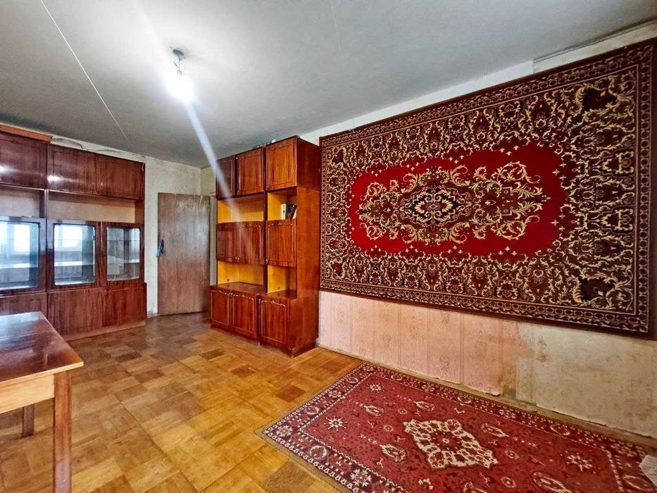 4 кімнатна квартира для великої дружньої родини. Вулиця Льотна. (SP)