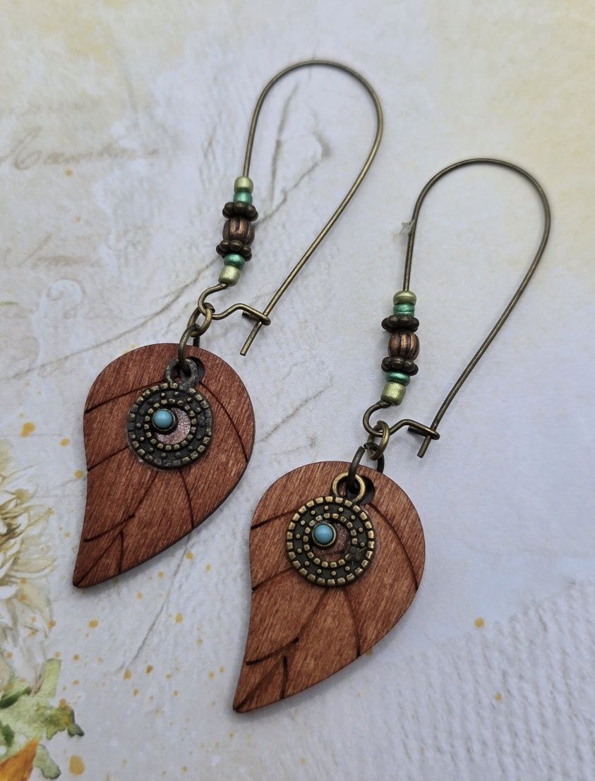 Drewniane listki boho rustykalne etno kolczyki Fashion vintage Modne