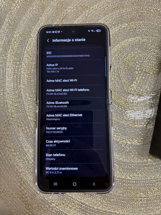 Na sprzedaż: Samsung Galaxy Z Flip6, kolor szary Jak Nowy