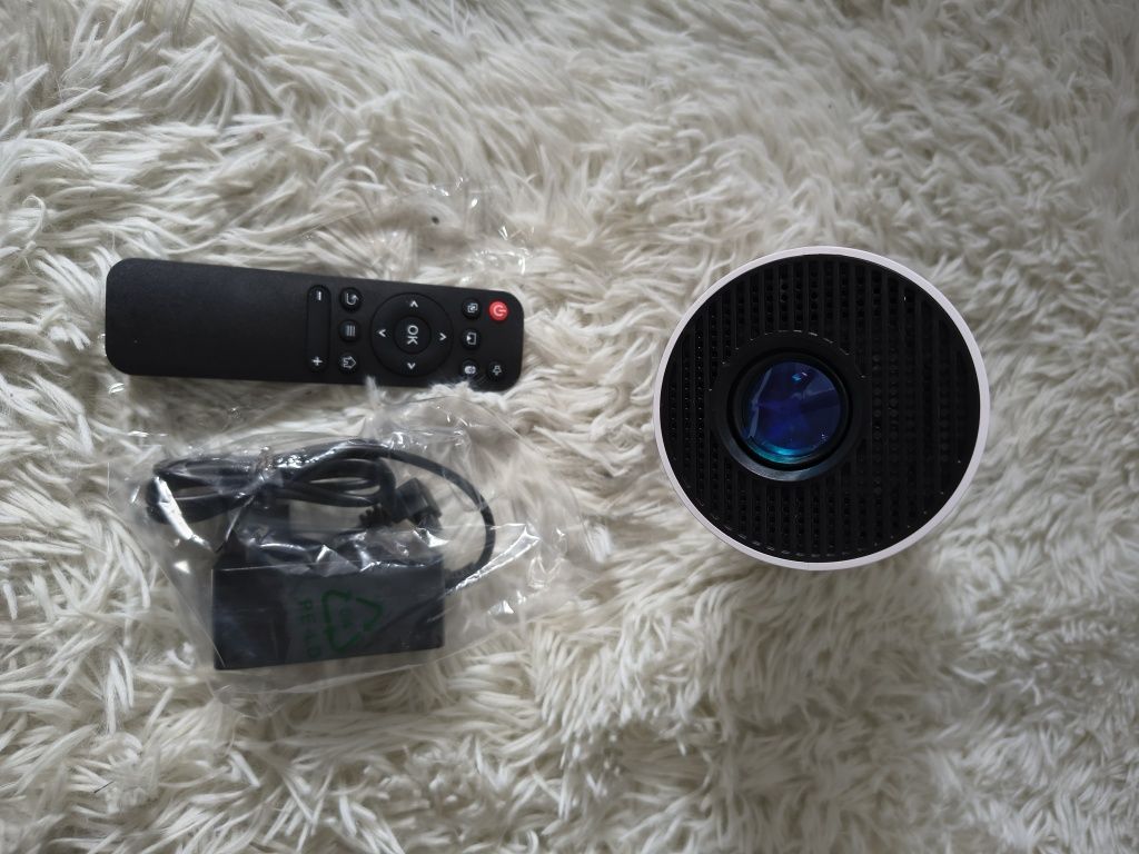 Projektor Magcubic HY300 PRO Android 11  WiFi| Kino domowe