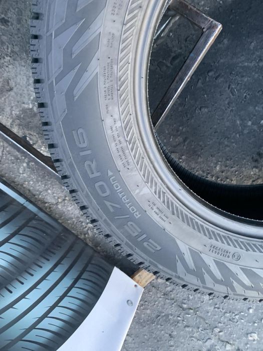 Шини нові 215/70 R16 Nokian зима, 2023р