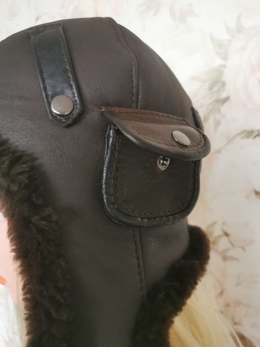 Skórzana czapka bojówka brązowa