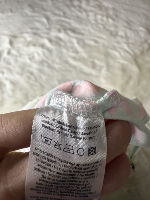 Kolorowa bluzka dla dziewczynki