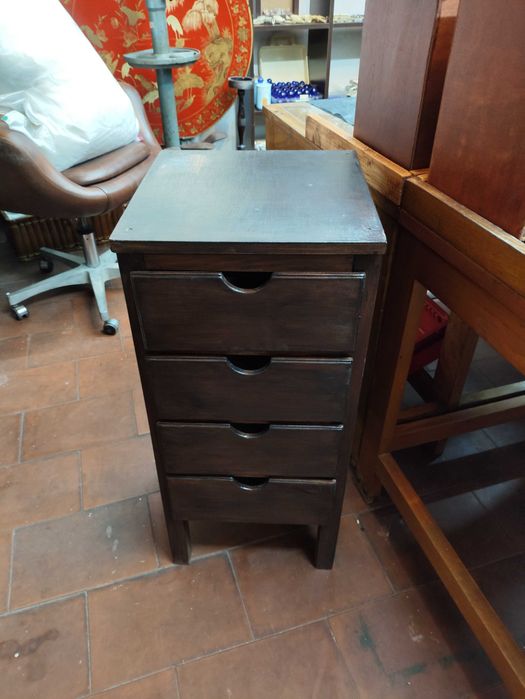 Mesa de cabeceira apoio