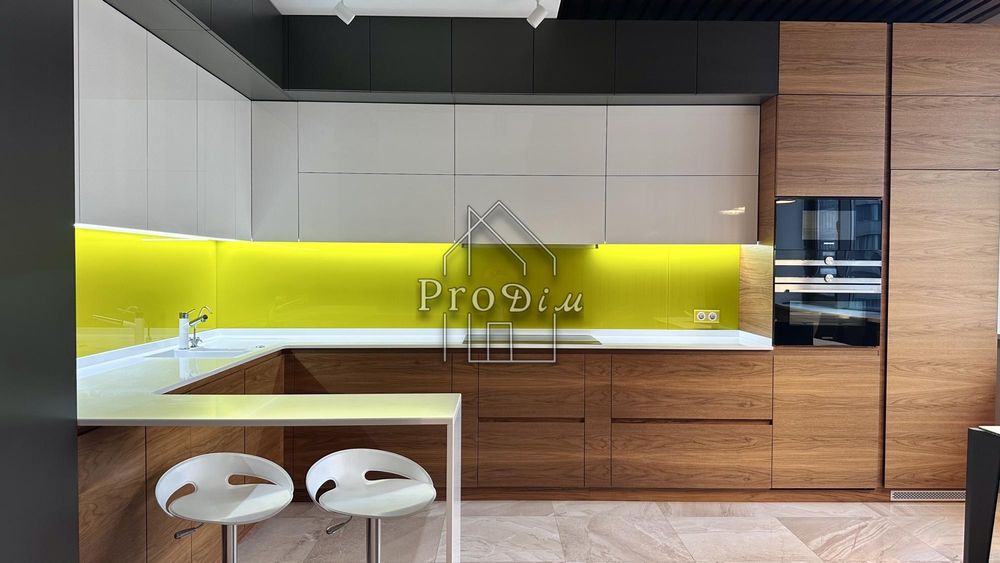 Продаж Квартира 91 м2 ЖК River Stone Рівер Молл Парко-місце Комора