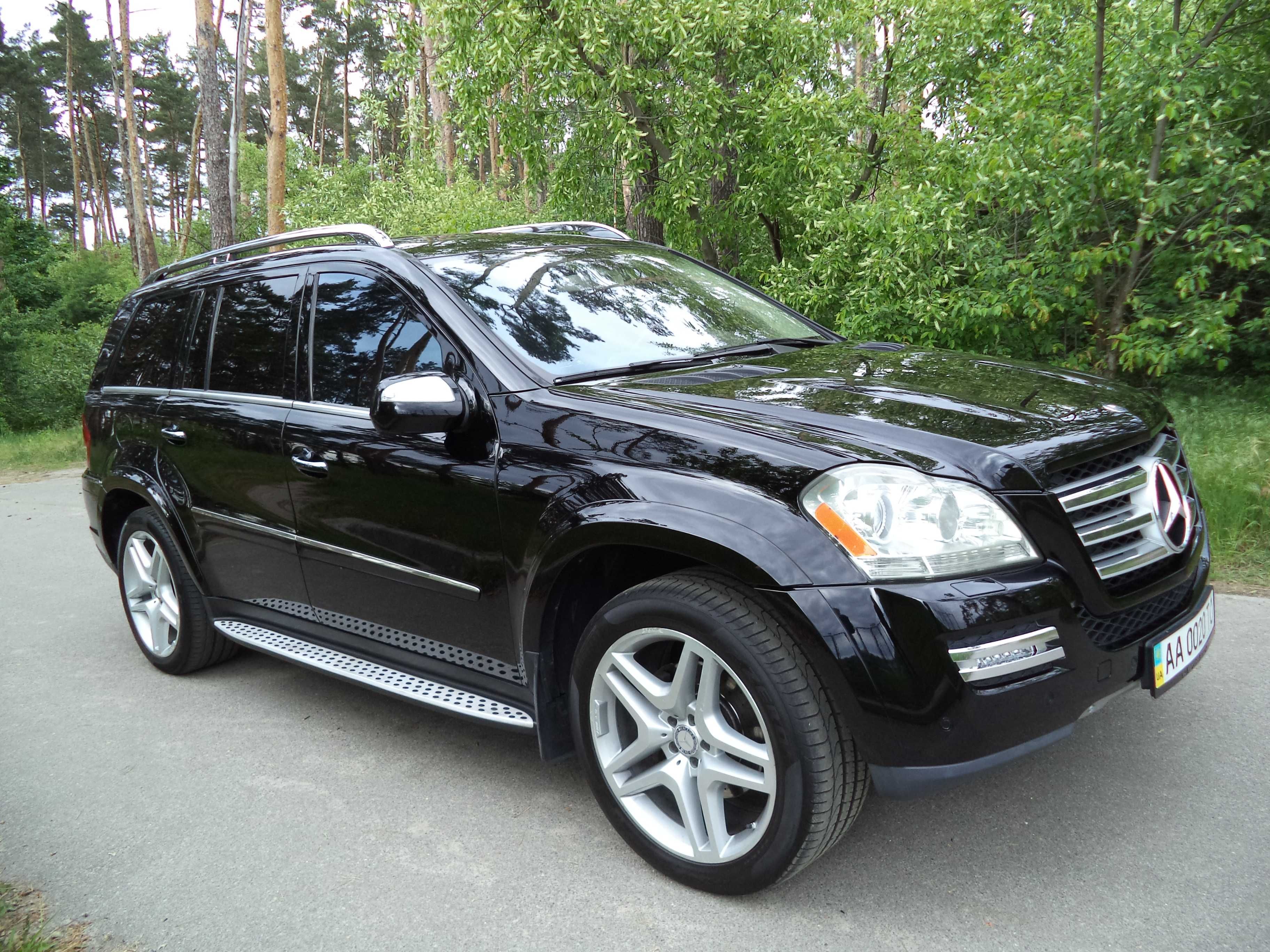 Mercedes Benz GL 550 2010р. 5,5i Premium III