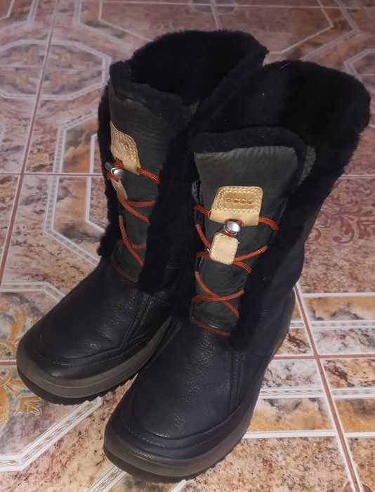 Зимові жіночі чоботи ECCO з натуральної шкіри, 40 розмір