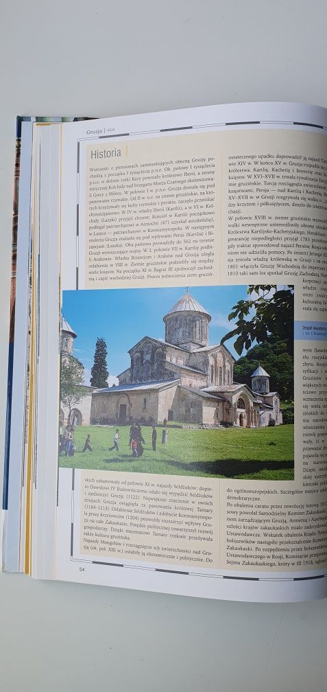 Wielki Encyklopedyczny Atlas Świata-tom 6-Europa Wschodnia, Azja  Półn