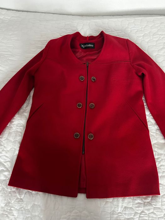 Piękny elegancki płaszczyk