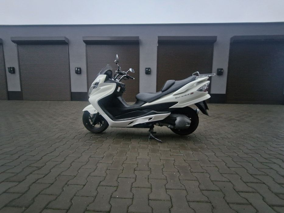 Suzuki Skywave250