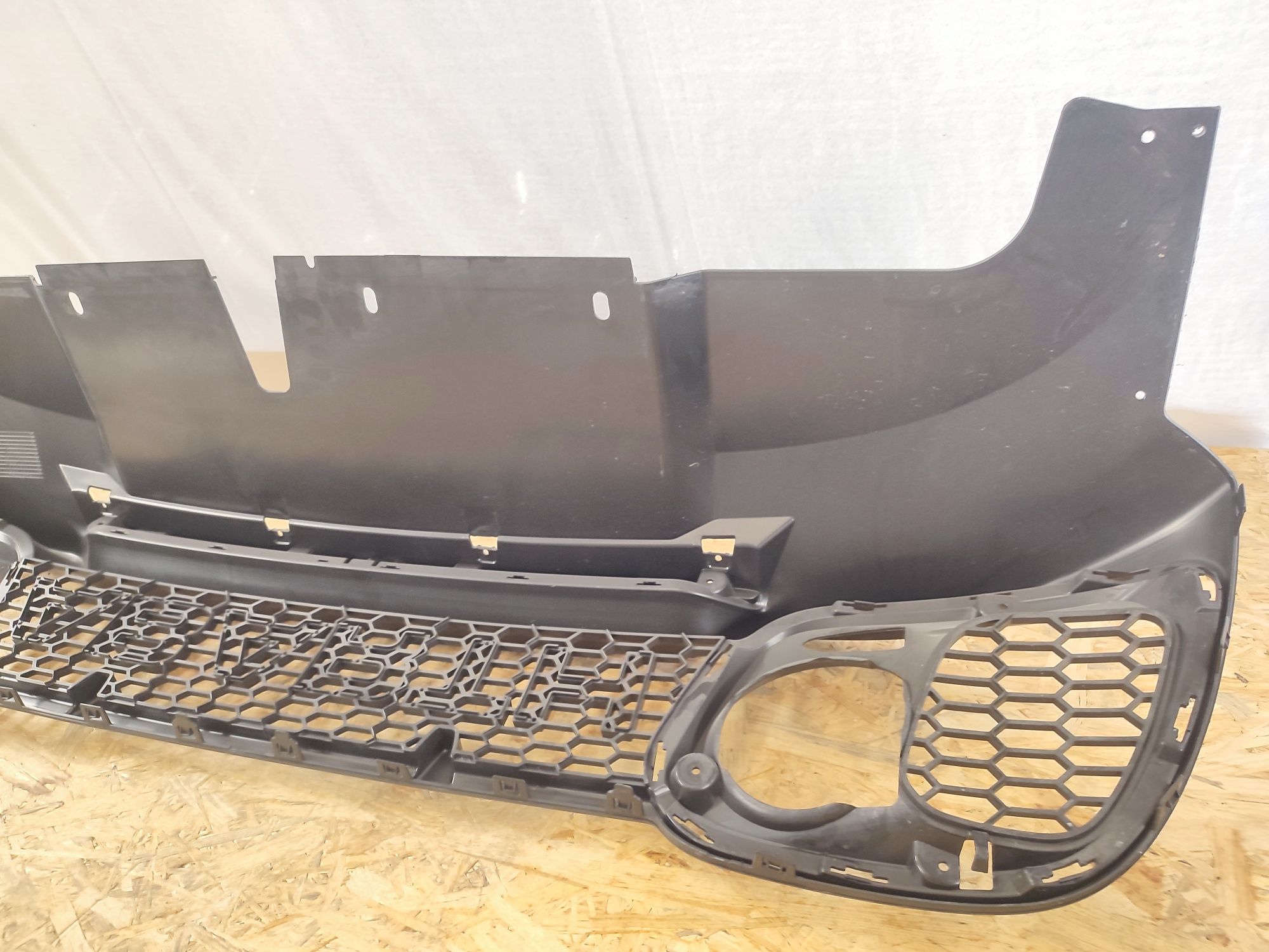 Kratka Środkowa Zderzaka Przód Fiat 500 ABARTH 595 Lift 23r Nowy Orygi