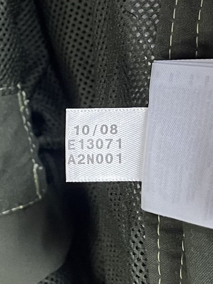 Adidas шорты M размер пляжные хаки с принтом оригинал