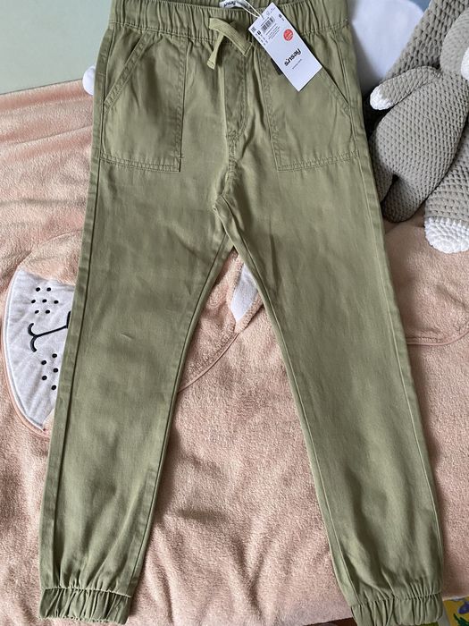 Штани, джогери