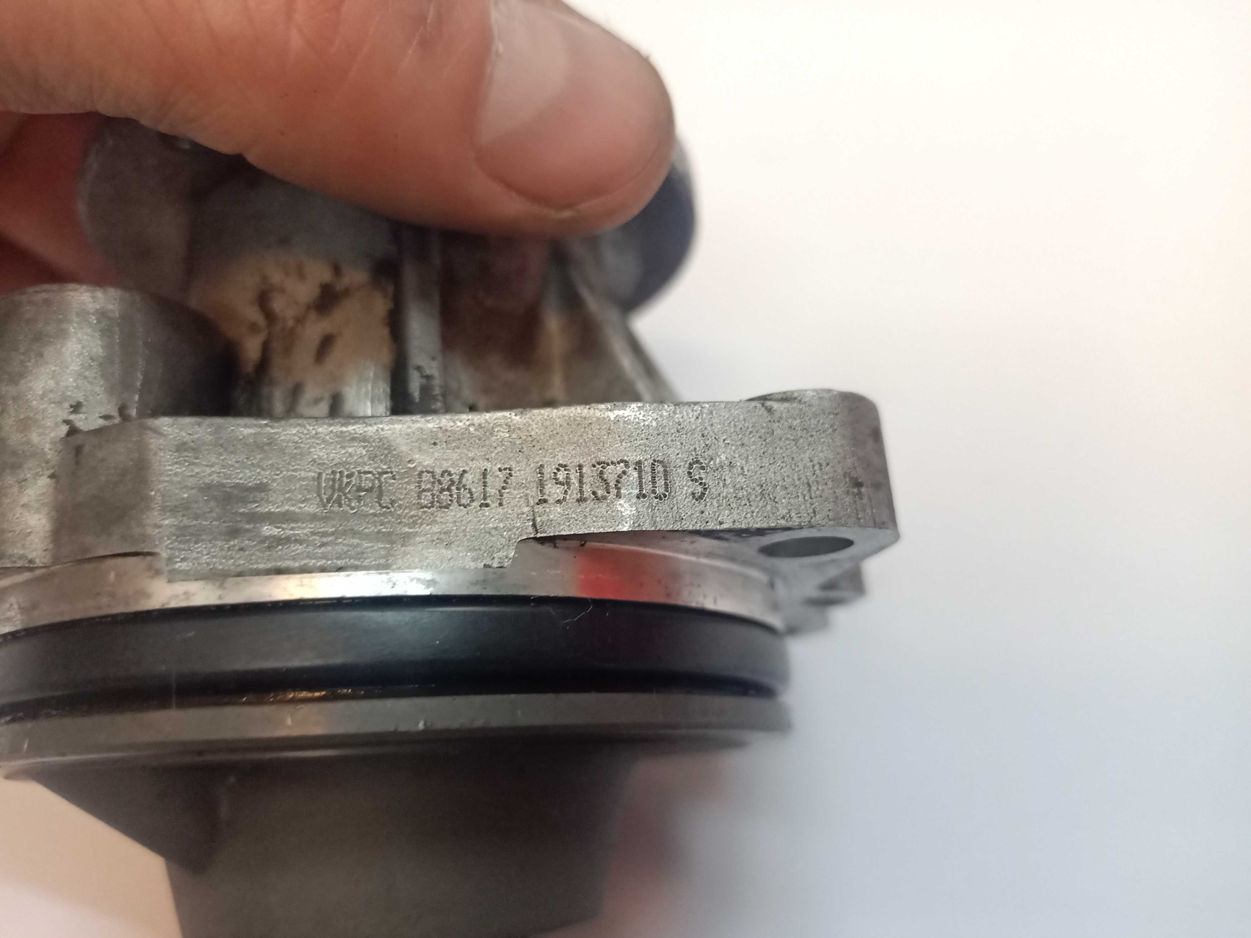 BMW E36 E46 E39 E60 E38 E83 Pompa wody SKF chłodzenie silnika BENZYNA