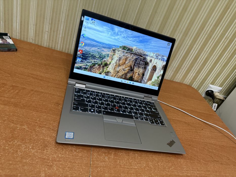 Ноутбук lenovo x380 yoga i7 8gen x360