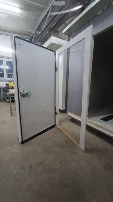 Drzwi mroźnicze / Drzwi do Mroźni / Drzwi chłodnicze / M024