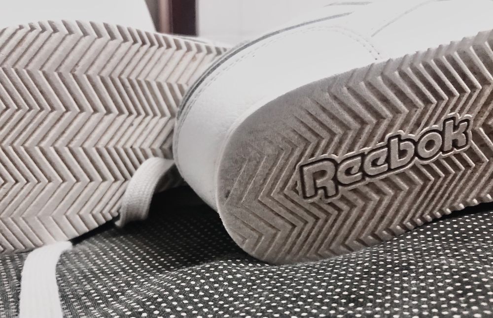 Sapatilhas brancas Reebok no 30