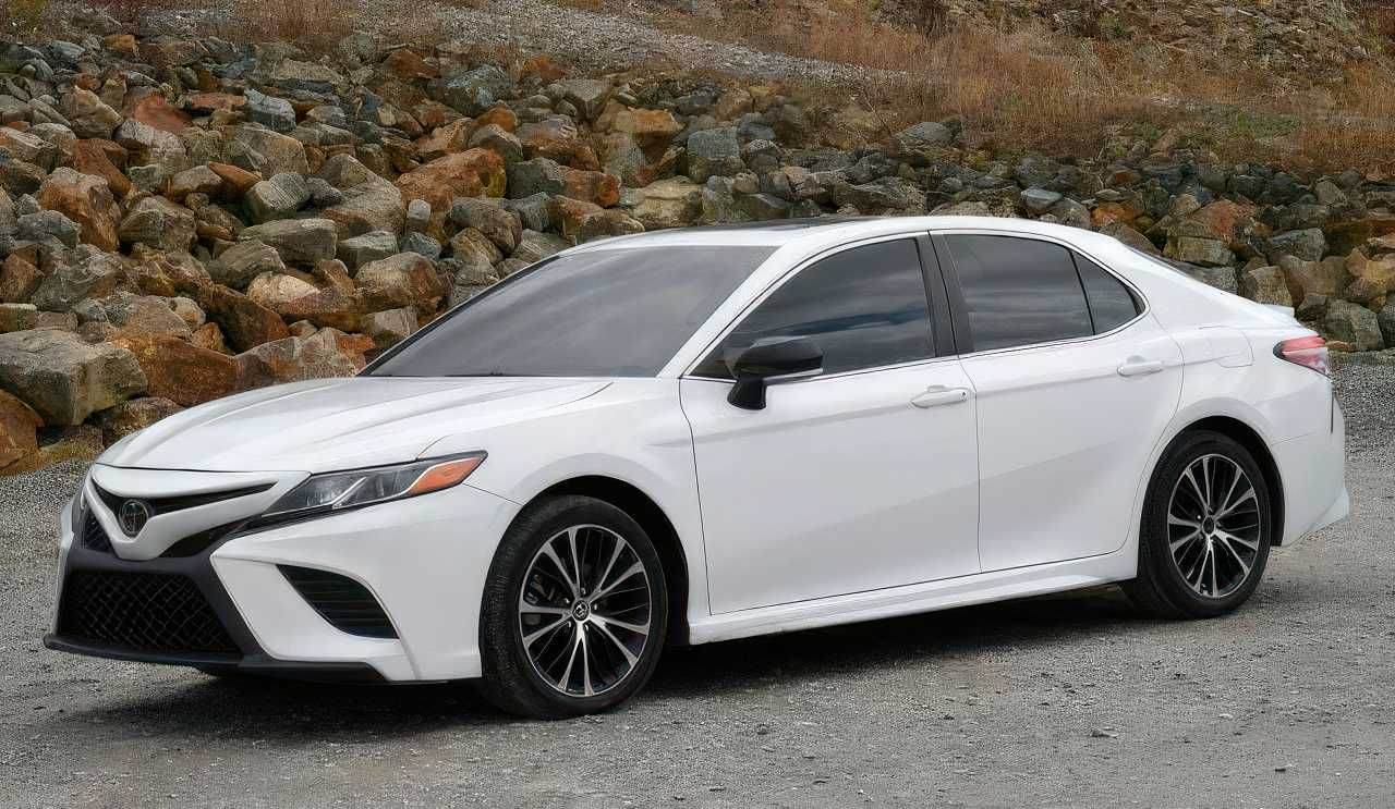 2019 Toyota Camry SE