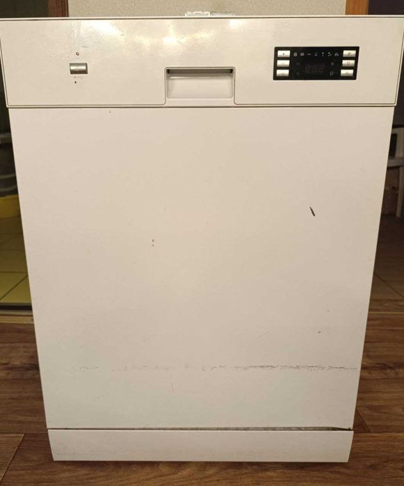 Продаю Посудомийка б/у