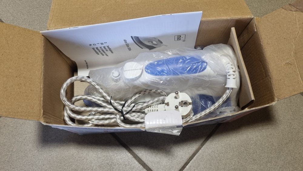 Żelasko Inox GLIDER 2000W Nowe