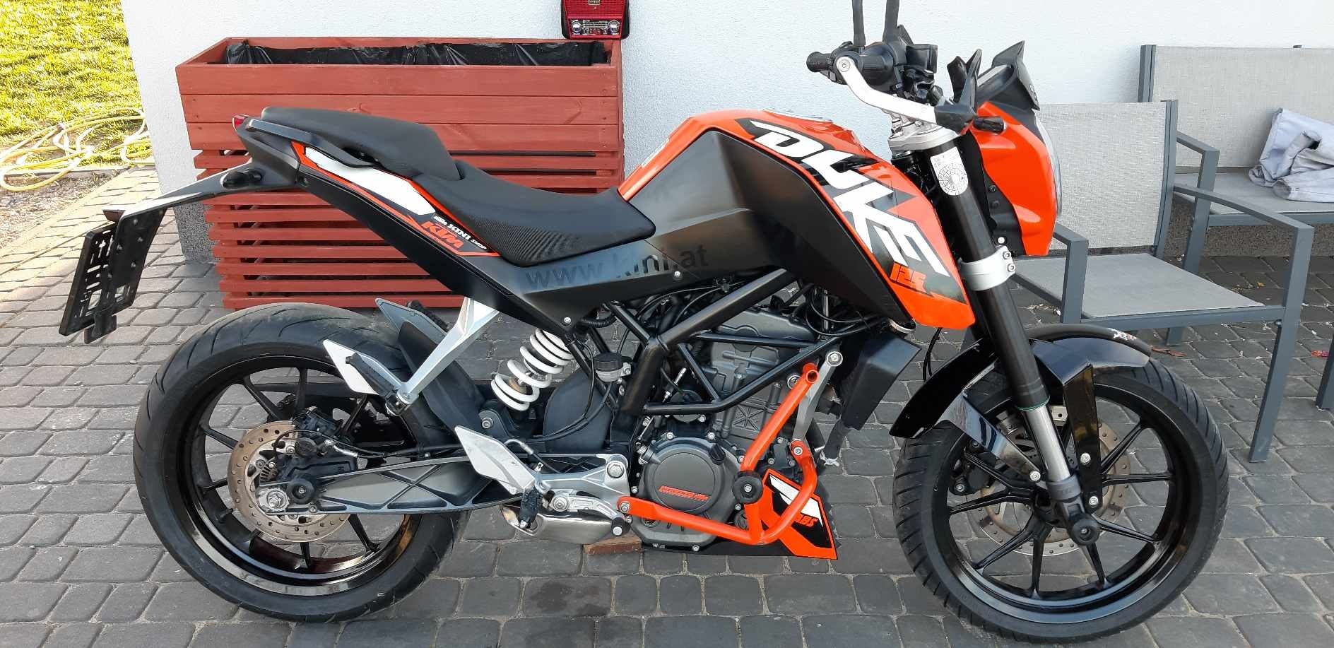 KTM Duke 125 super stan!!!