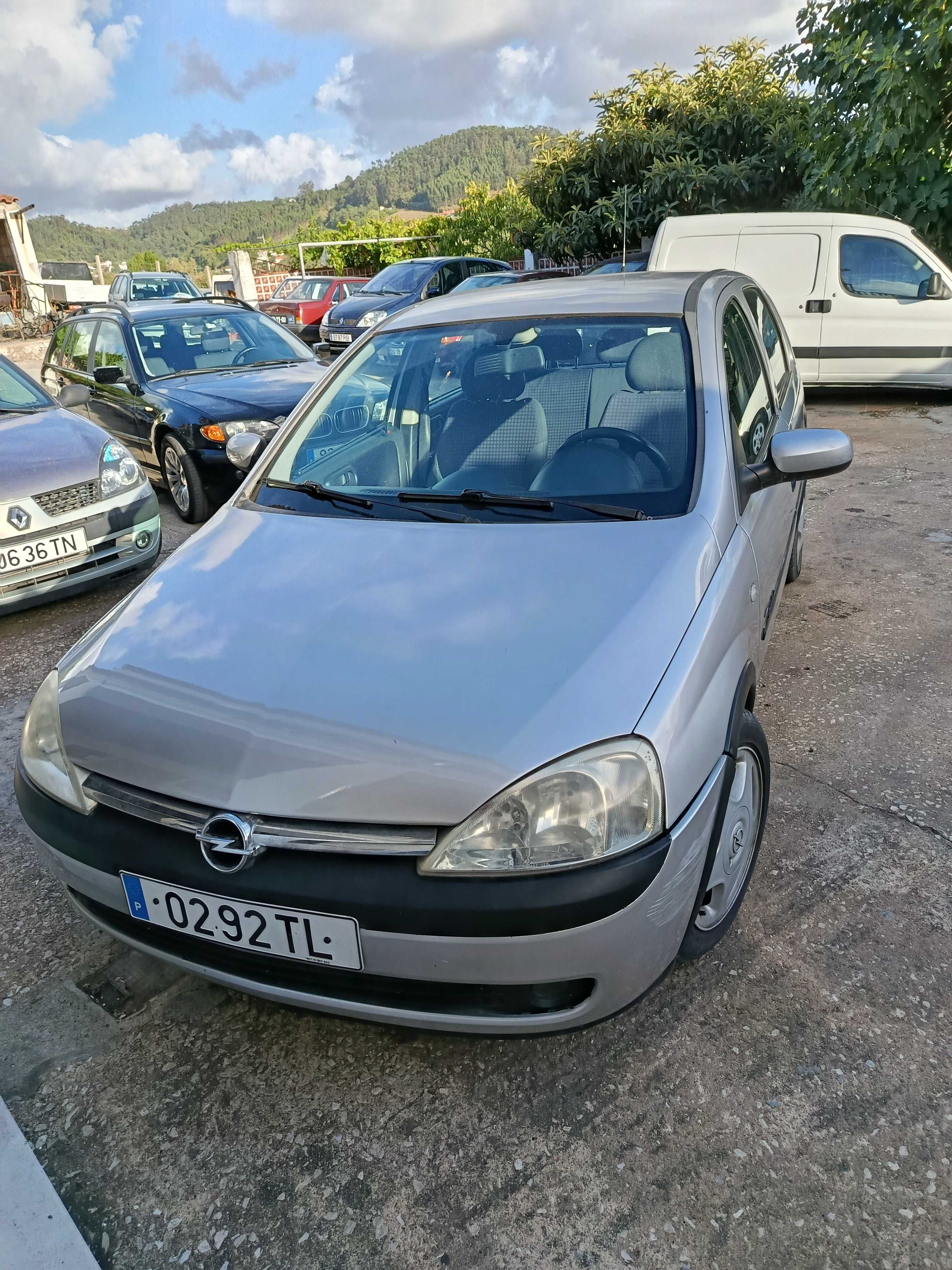vendo Opel corca muito económico