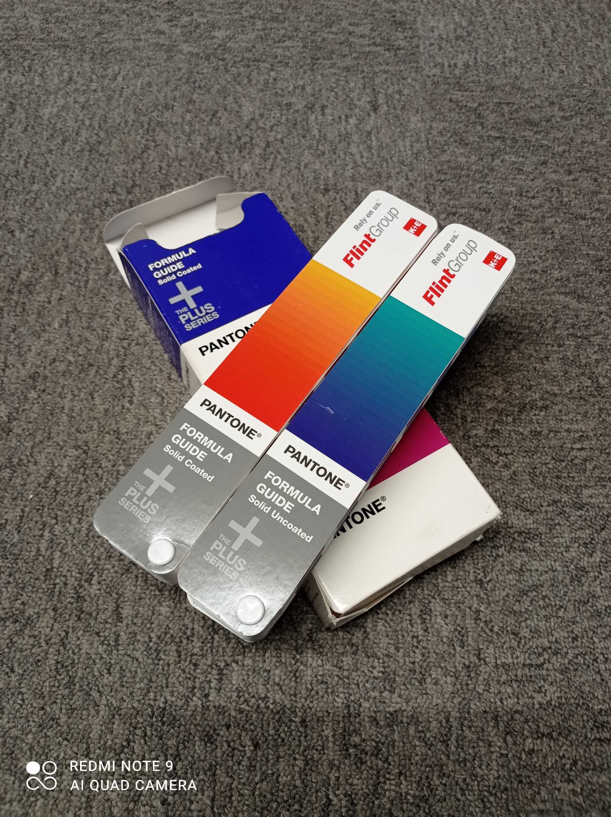 Wzorniki PANTONE Formula Guide Solid Coated The Plus Series 490 zł.