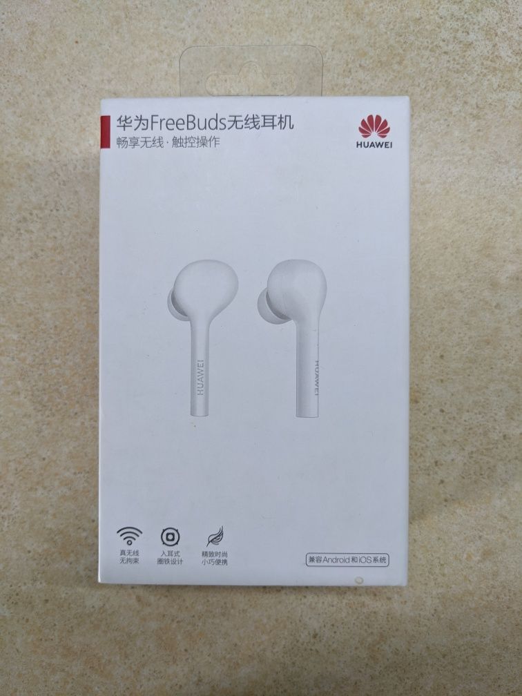 Наушники Huawei FreeBuds.