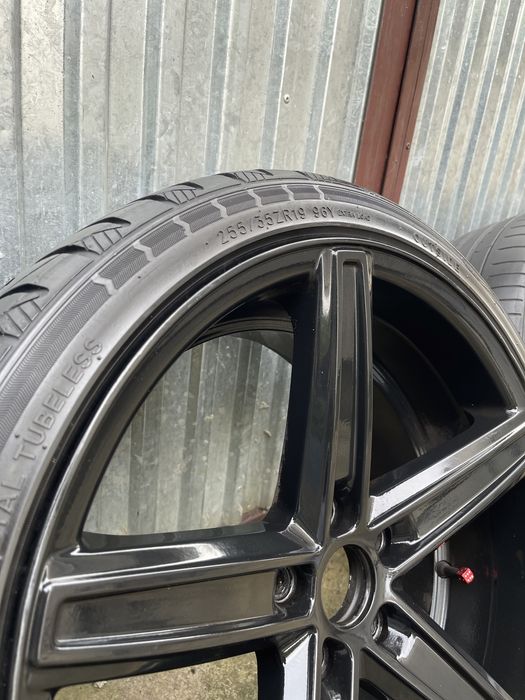 Чорні диски R19 різноширокі 5×112 AUDI VOLKSWAGEN SKODA MERCEDES-BENZ