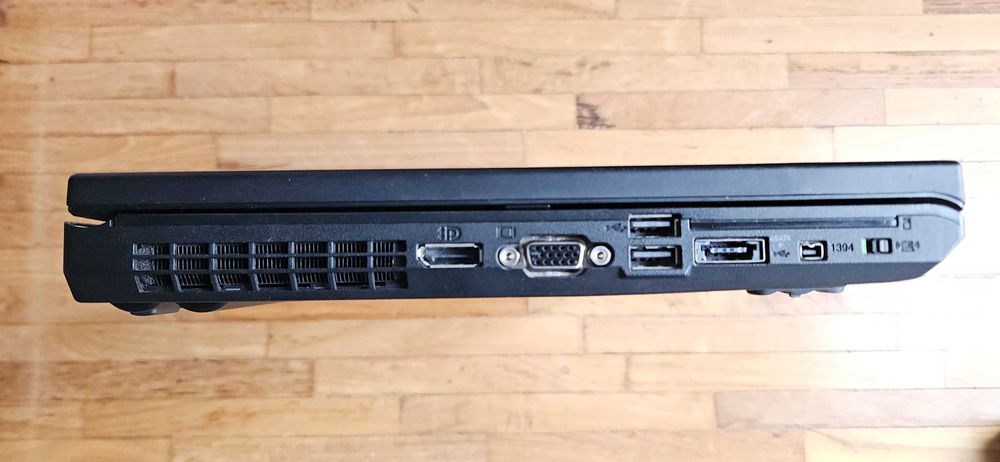 Lenovo ThinkPad T520 + stacja dokująca + 2 zasilacze