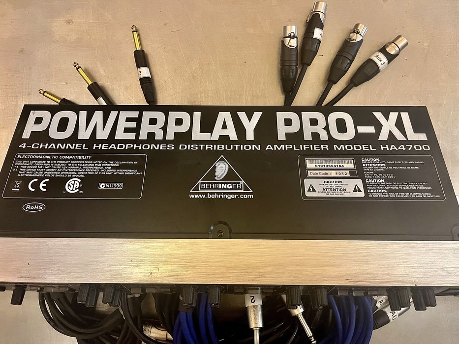 Behringer Powerplay Pro-XL amplificador phones