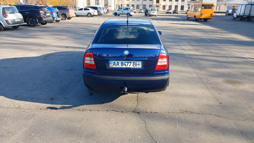 Продам Шкоду в доброму стані