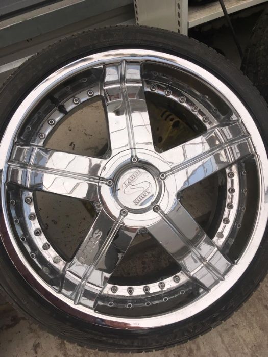 Felgi SHIFT 22" 9,5J USA 5X120 5X130 Jeep chevrolet BUICK DODGE