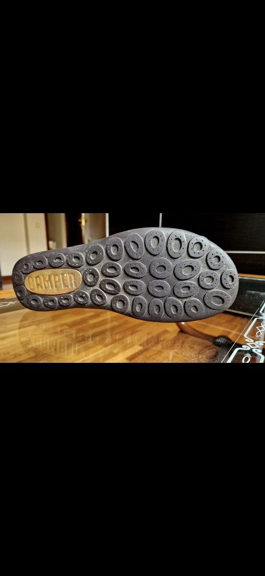 Botins em pele Camper