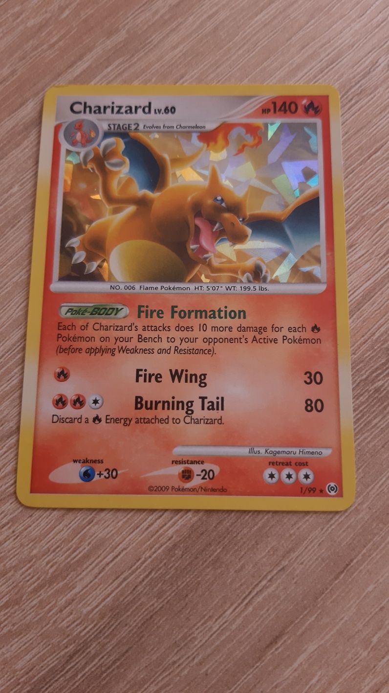 Carta pokemon Charizard holo