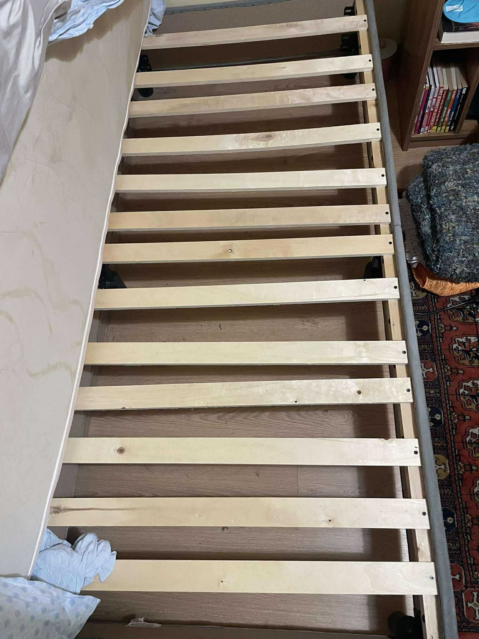 Cama + Colchão 50€