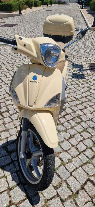 Scooter Piaggio 50cc Nacional – 1 dono, 1.600 km