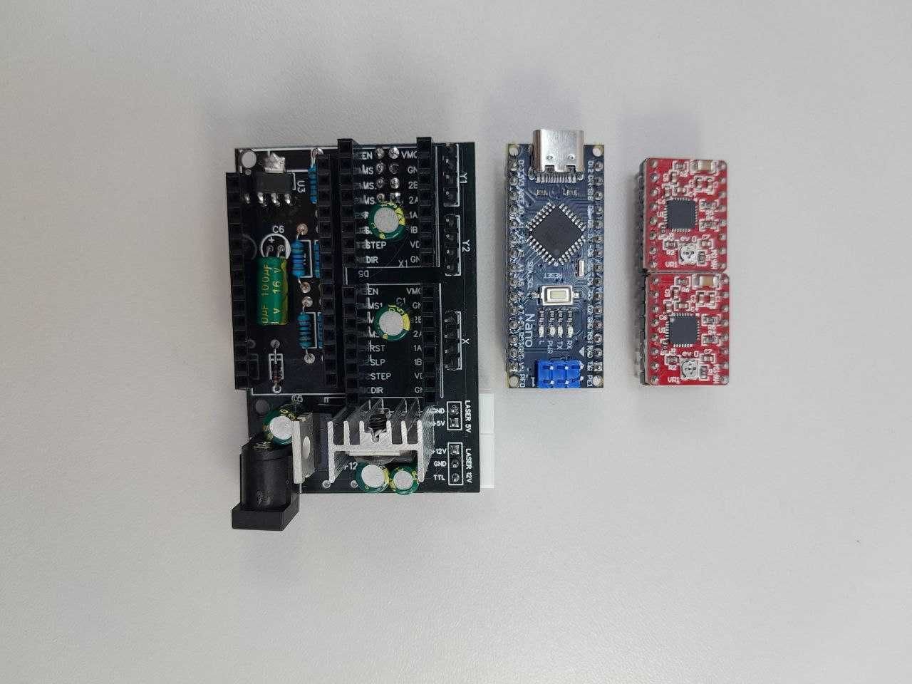 Плата для лазерного гравера, чпу, плоттера. CNC GRBL Shield ARDUINO.