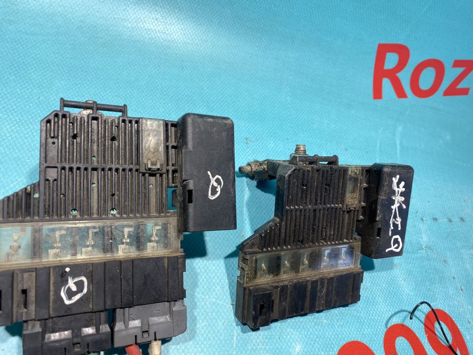 Коема плюс Qashqai j10 запобіжники плюсової клеми Кашкай