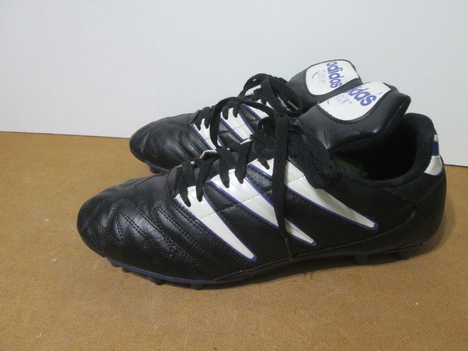 Бутсы футбольные Бутси  Adidas 44 размер