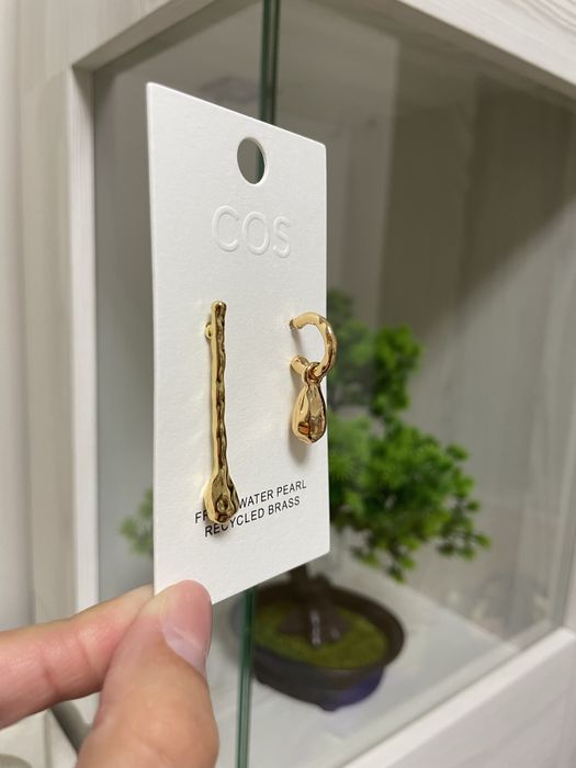Сережки COS асиметричні золотисті